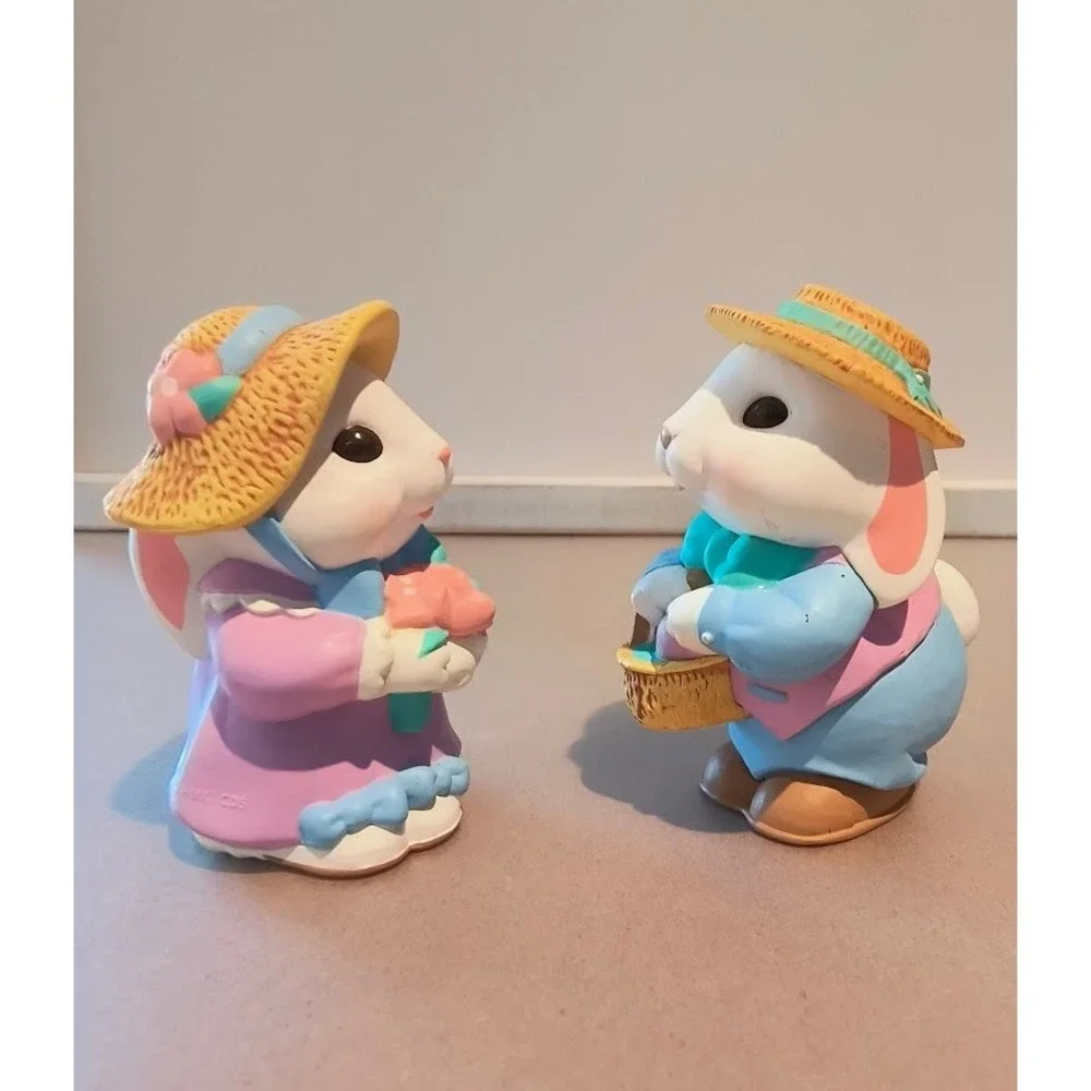 Vintage Easter Bunny Salt and‎ Pepper Shakers Pastel Rabbit Set 3.5 Inch